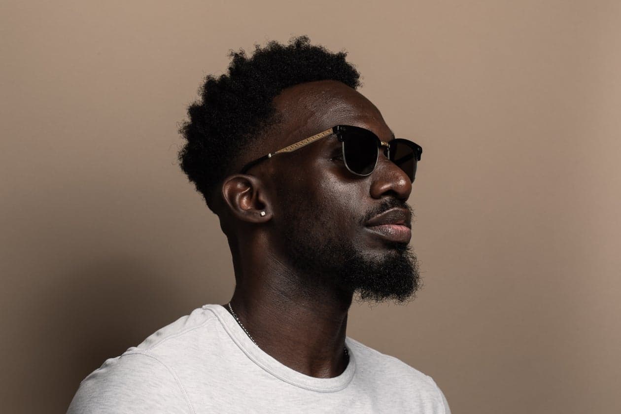 Man with sunglasses, men's grooming style
